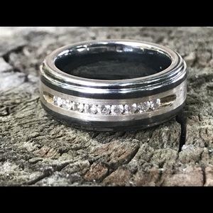 Men’s Triton Wedding Band